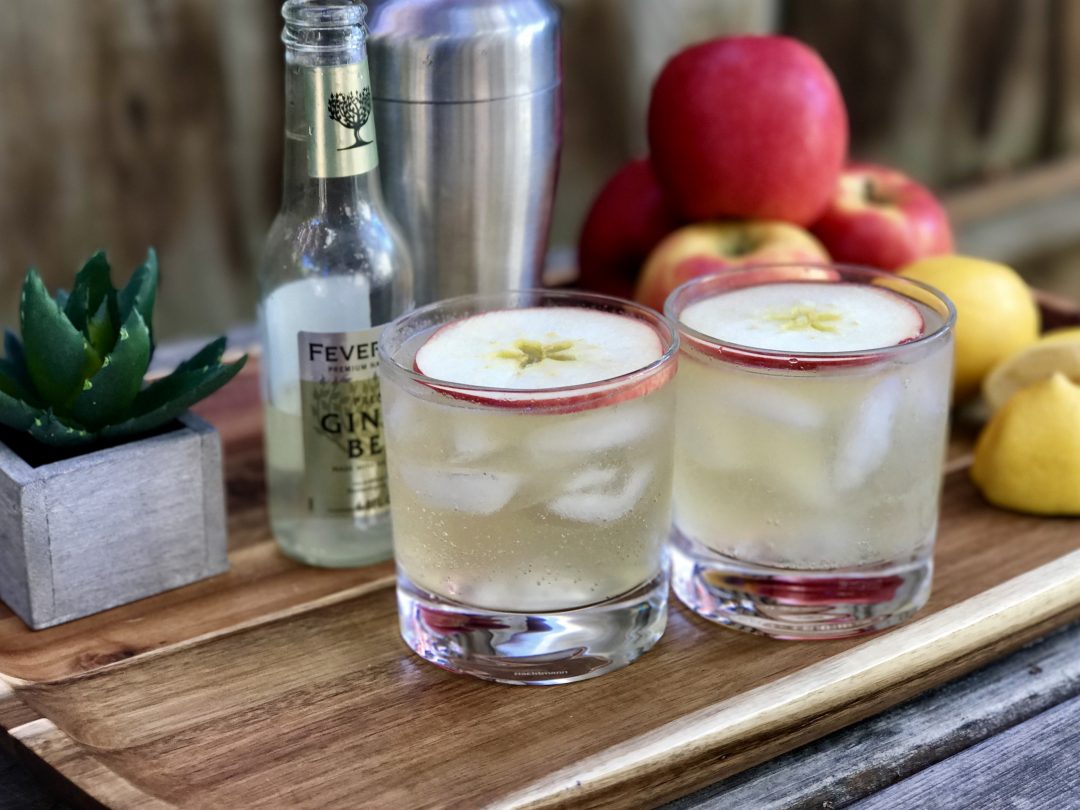 An Apple Gin Fizz Cocktail Is Absolutely Perfect For Fall