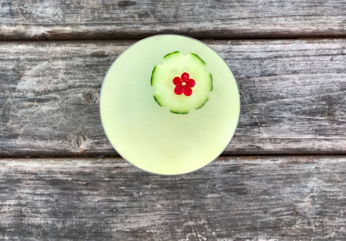 Spring cleanse cocktail