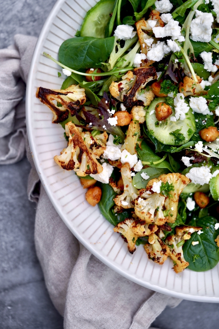cauliflower and chickpea salad