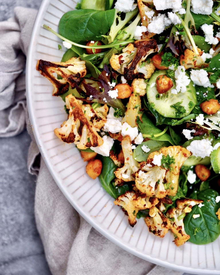 cauliflower and chickpea salad