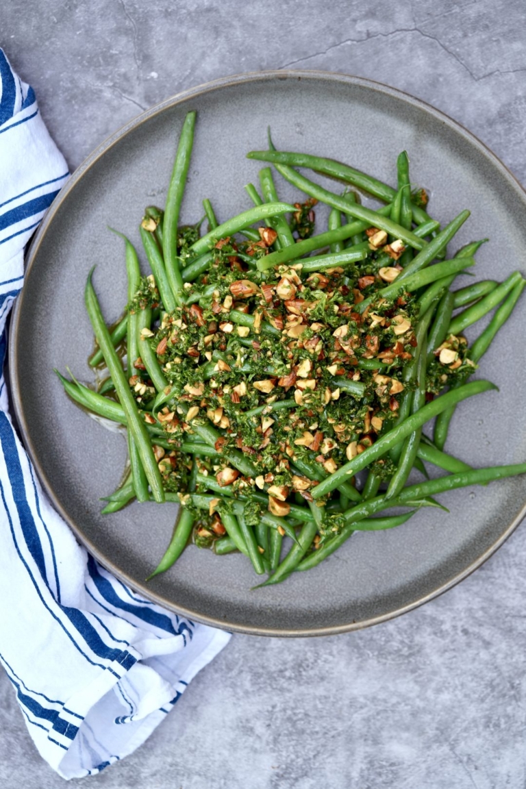 green beans with almond gremolata