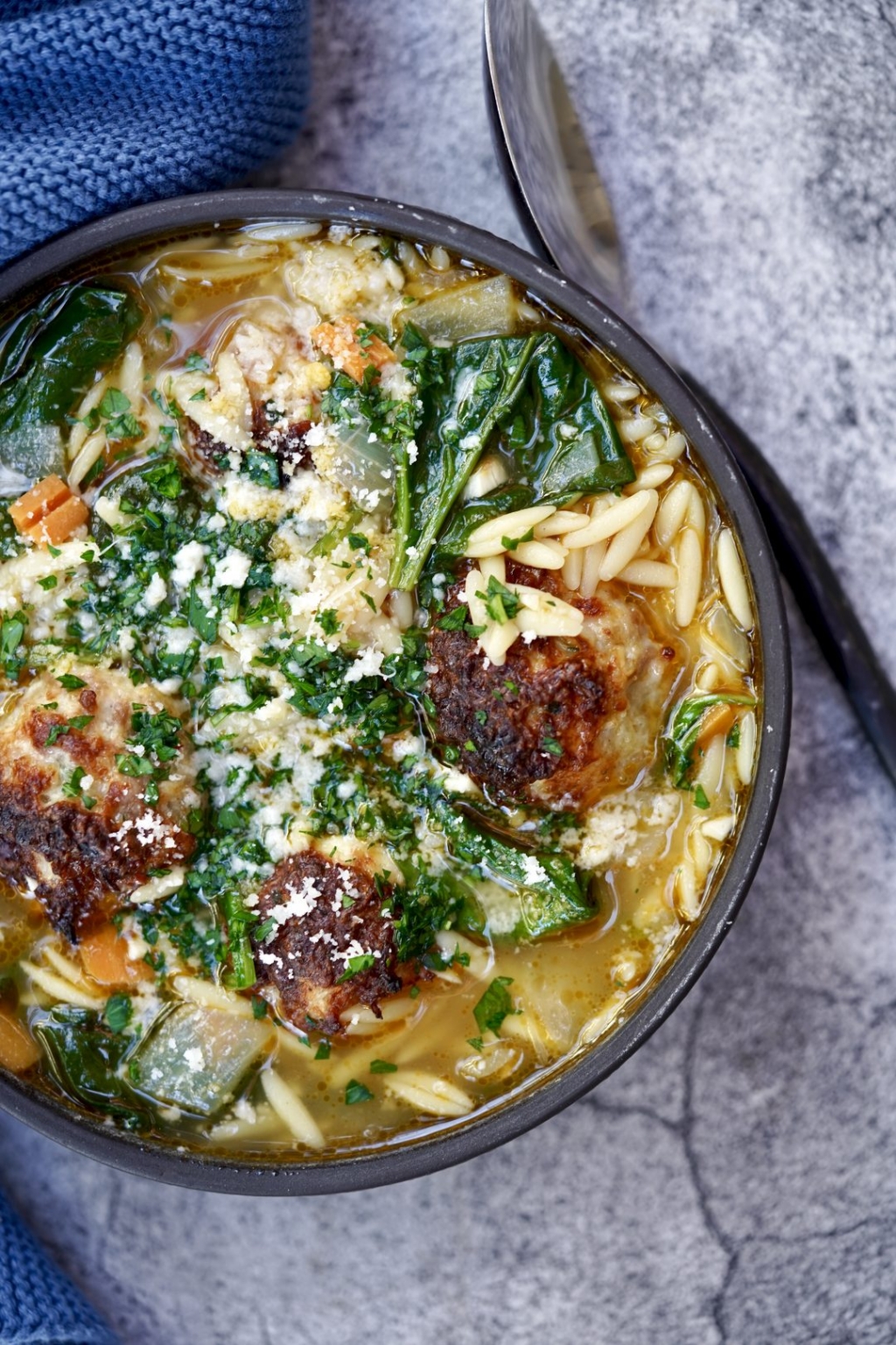 Easy Wedding Soup With Meatballs Simmer Sauce