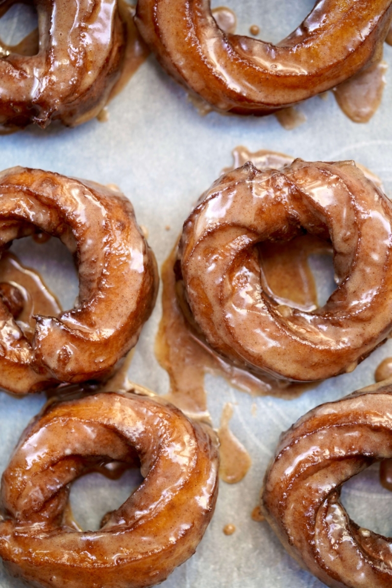 apple cider crullers