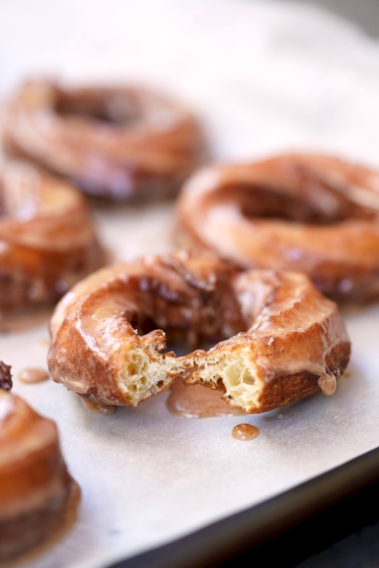 apple cider crullers