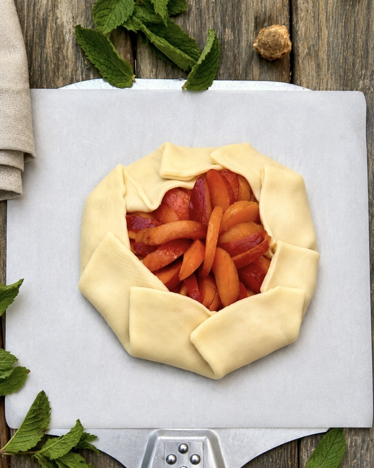 peach apricot galette