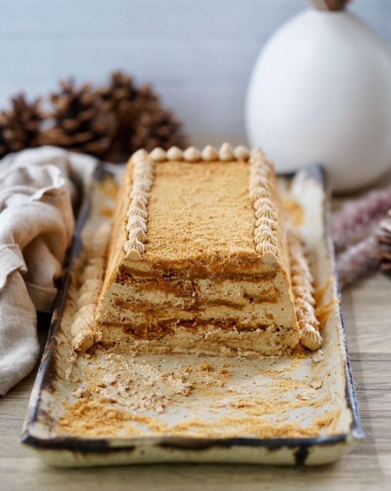 gingerbread icebox cake