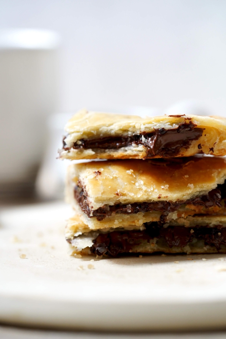 chocolate rugelach bars