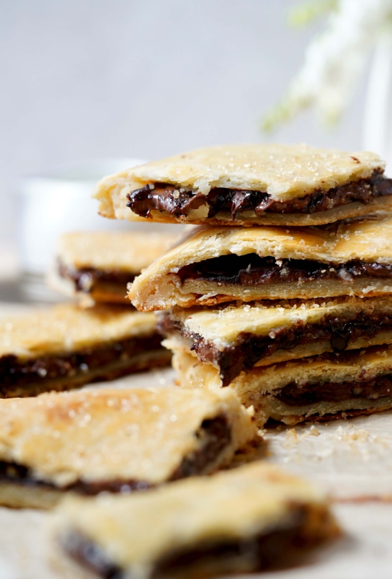 chocolate rugelach bars