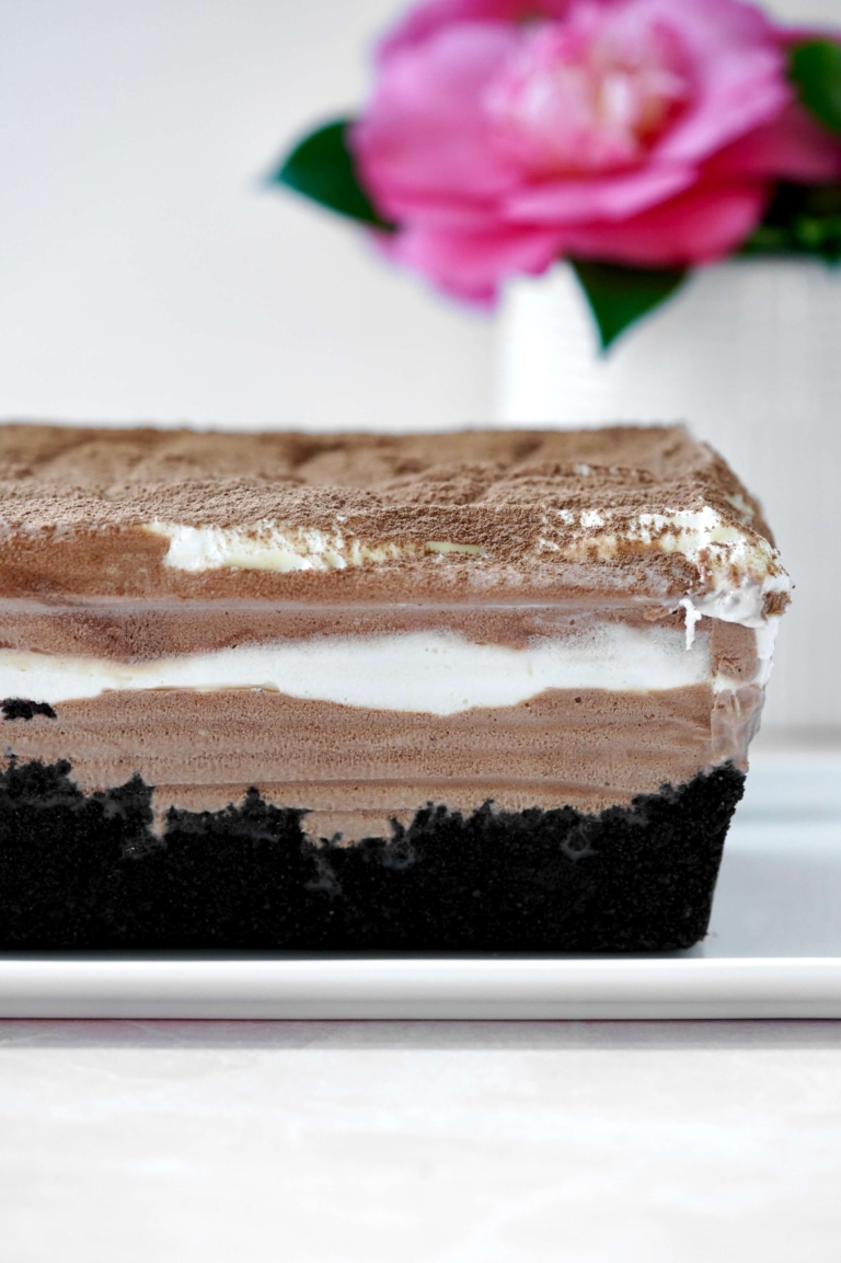 no-bake frozen marbled cake