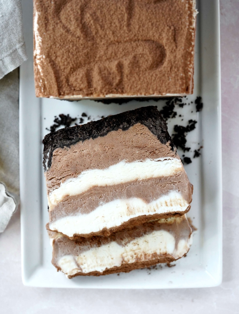 no-bake frozen marbled cake