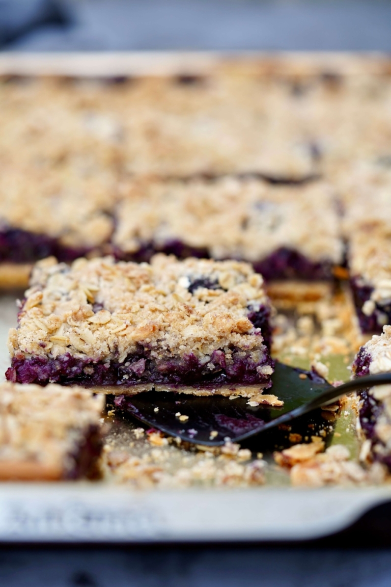 sheet pan crumble pie bars
