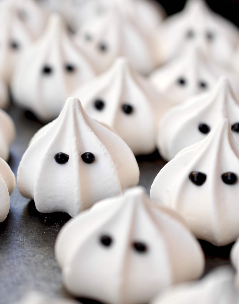 ghost meringues